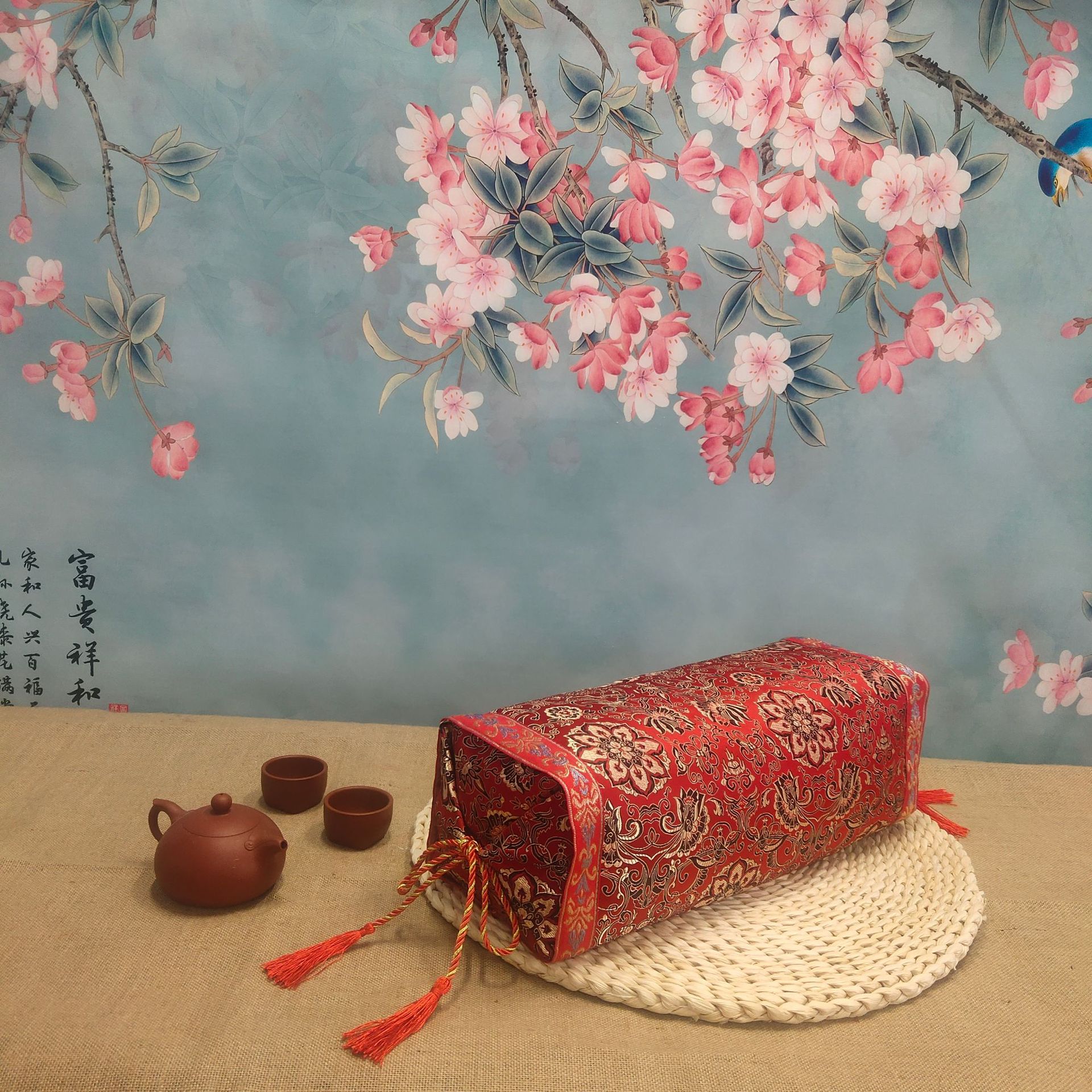 붉은 금옥 연꽃