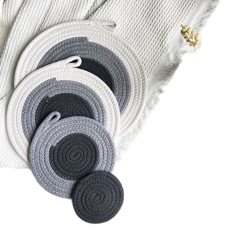 Almohadilla de cuerda de algodón de color contrastante Almohadilla de aislamiento térmico grueso de estilo pastoral Almohadilla de mesa tejida de algodón y lino Posavasos de cazuela resistentes al calor y a la plancha para el hogar