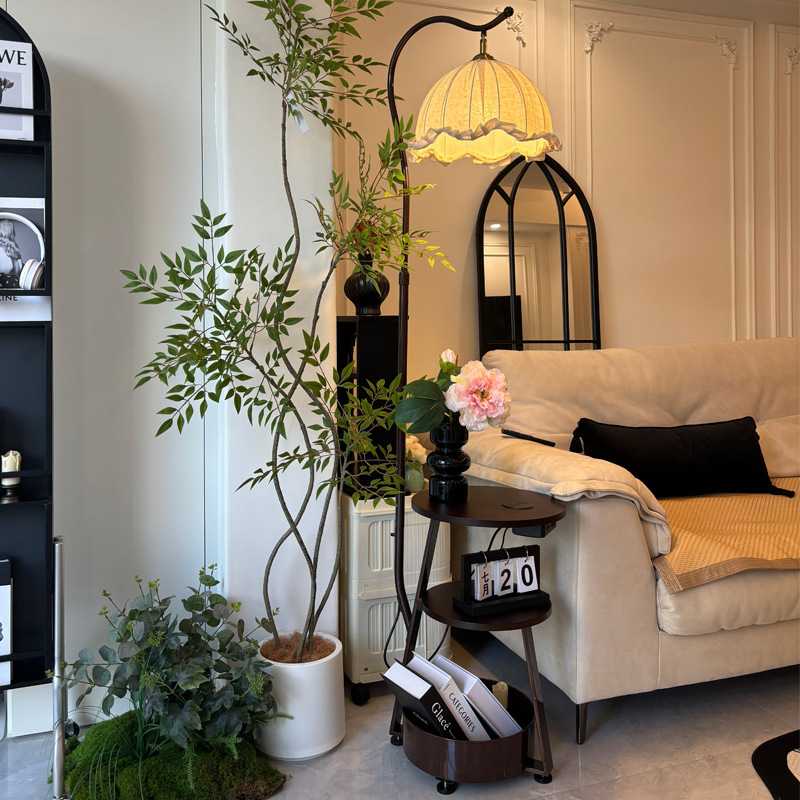 Medieval-Style Living Room Floor Lamp, Small Side Table Next to the Sofa, Storage Rack, French-Style Bedroom Bedside Table Integrated Table Lamp