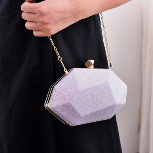 Cross-border dinner bag European and American fashion three-dimensional irregular evening bag PU gift bag Chaozhou source factory direct sales