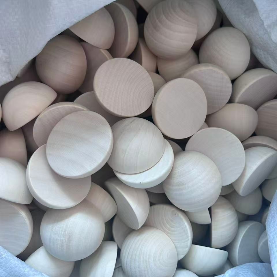 Wood color / 12*6mm