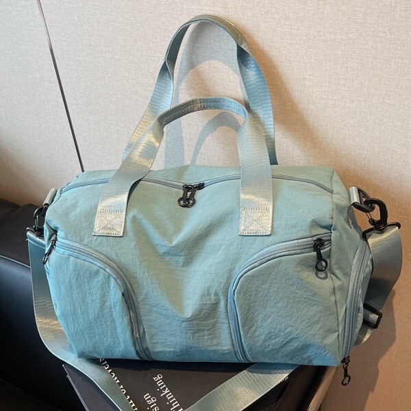 Casual Sports and Fitness Travel Bag 2025 New Model with Wet and Dry Separation, Independent Shoe Compartment, Simple and Practical, Single Shoulder Crossbody Casual Sports and Fitness Travel Bag 2025 New Model with Wet and Dry Separation, Independent Shoe Compartment, Simple and Practical, Single Shoulder Crossbody