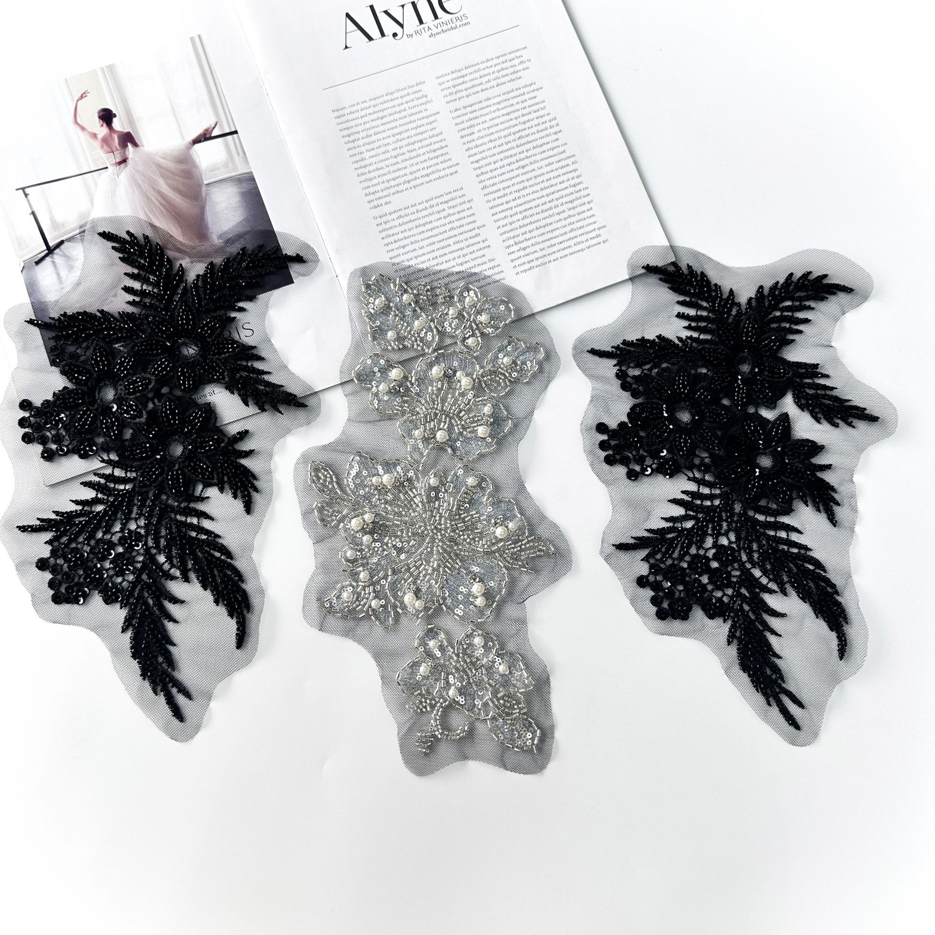 Ventas transfronterizas calientes de ergena bordado pegatinas de tela de perlas DIY vestido de boda decoración decalco accesorios de sastería al por mayor