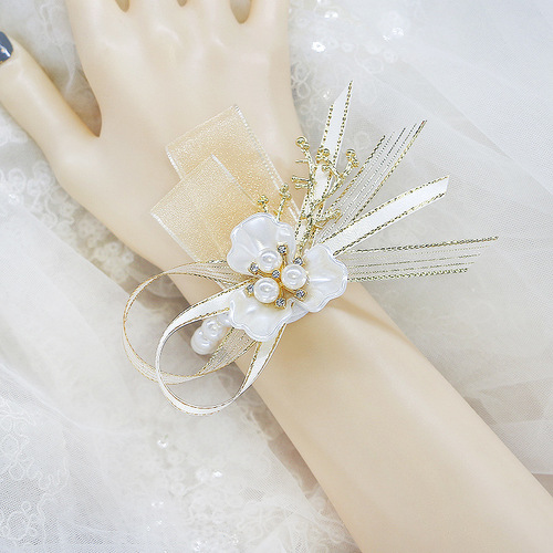 Super fairy-style Korean bride's wrist flower bridesmaid sister's best friend's hand flower knot wedding elastic pearl bracelet