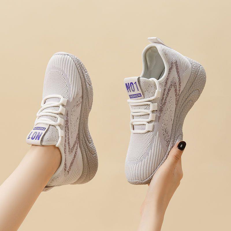 Flyknit Sports Shoes for Women, New Spring and Autumn Running Shoes, Lightweight Non-Slip Mom Shoes, Soft-Soled Casual Shoes