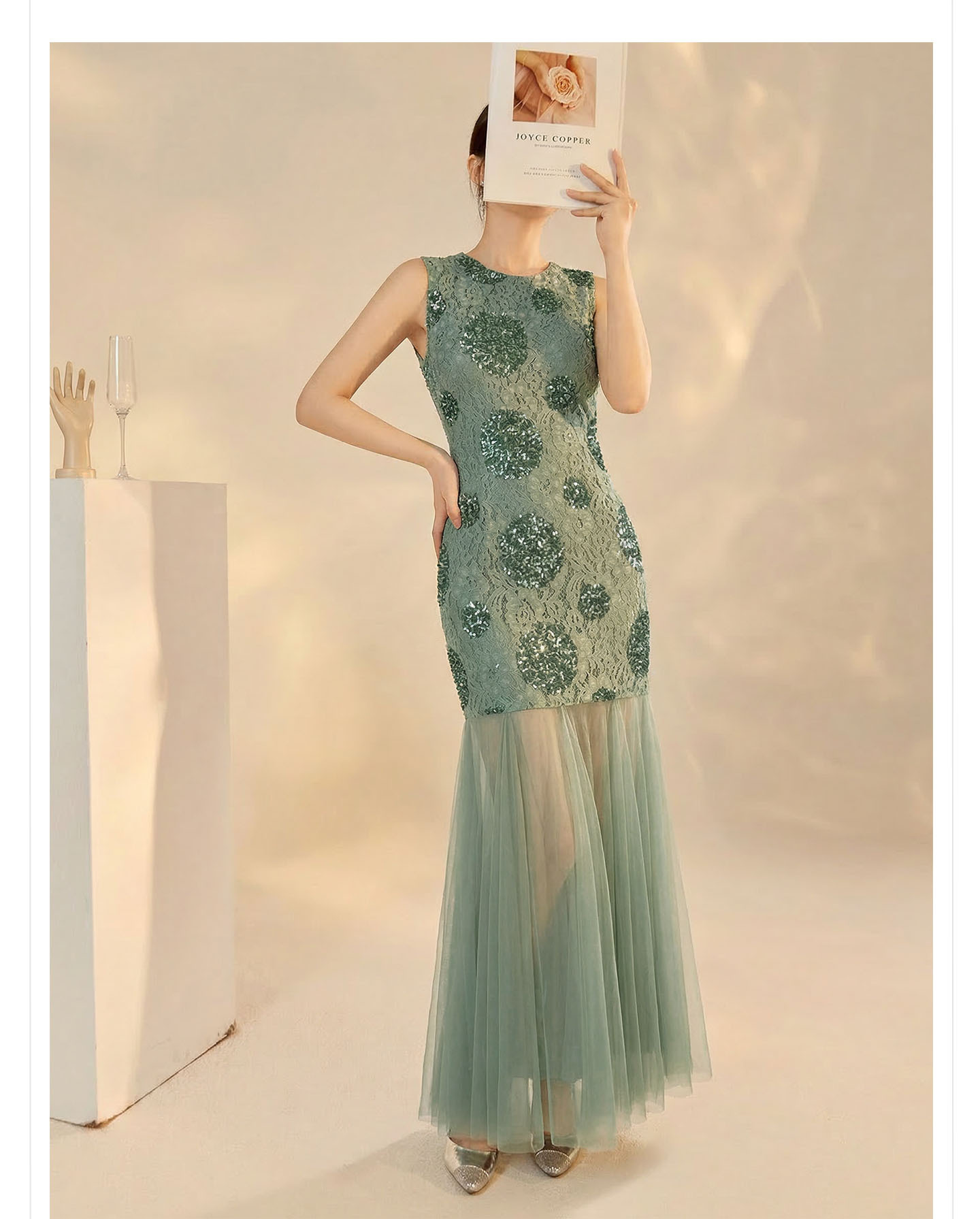 Váy maxi không tay họa tiết hoa nhỏ phối sequin lấp lánh phong cách tân Trung Hoa — Xanh lá cây nhạtcolor chi tiết 8