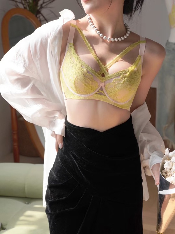 内衣女大胸显小胸薄款无杯软钢圈蕾丝文胸调整型收副乳防下垂胸罩|undefined