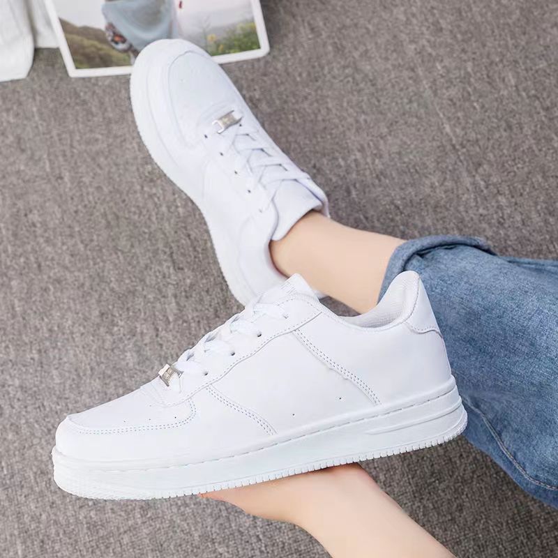 Little White da coppia Nuovo 2023 Four Seasons Unisex Leisure Sports Board Scarpe stringate casual semplici dal taglio basso_voghion.com