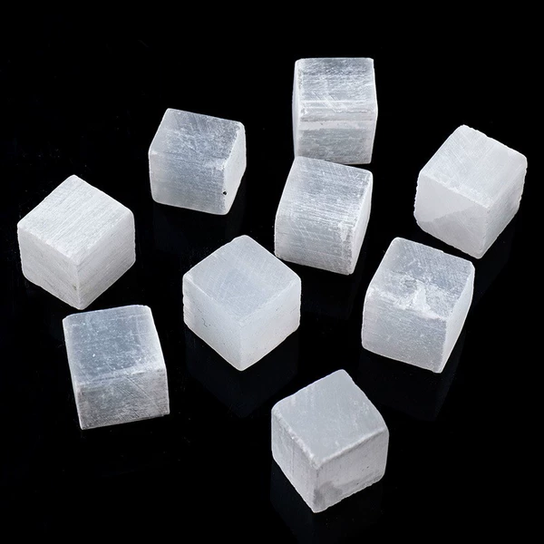 Plaster cube