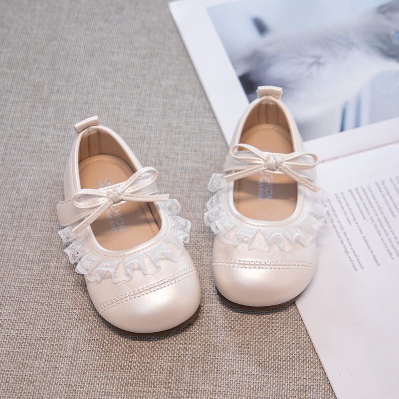 Zapatos de cuero de moda para niñas 2026 primavera y verano nuevos zapatos de arco de encaje para niños zapatos de princesa de estilo único image 8