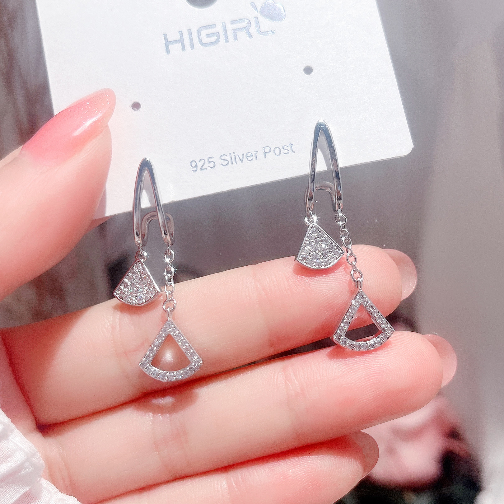 品质款925银针气质长款流苏镂空三角形耳坠微镶满钻简约几何耳钉