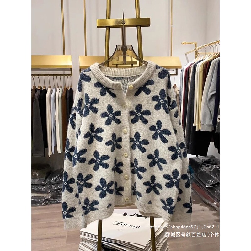 Plus Size 150kg Retro Lazy Style Floral Knit Sweater for Women, Autumn Design, Unique Sweater Jacket Plus Size 150kg Retro Lazy Style Floral Knit Sweater for Women, Autumn Design, Unique Sweater Jacket