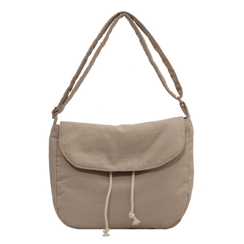 Japanese postman bag female student class messenger bag large capacity cloth bag ins literary canvas bag solid color shoulder bag