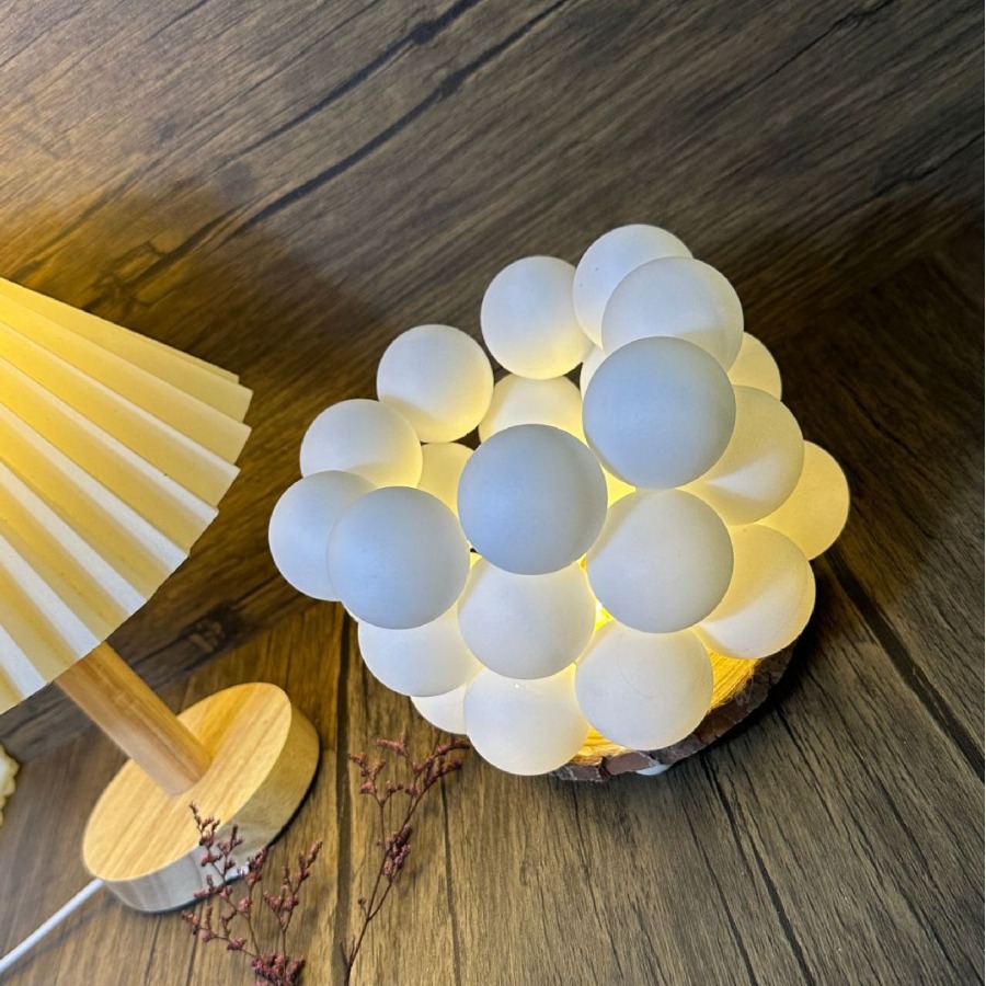 Ping-Pong DIY lámpara de noche para amigos, maestros de género, atmósfera de pequeños adornos, regalos de cumpleaños, lámpara de noche creativa