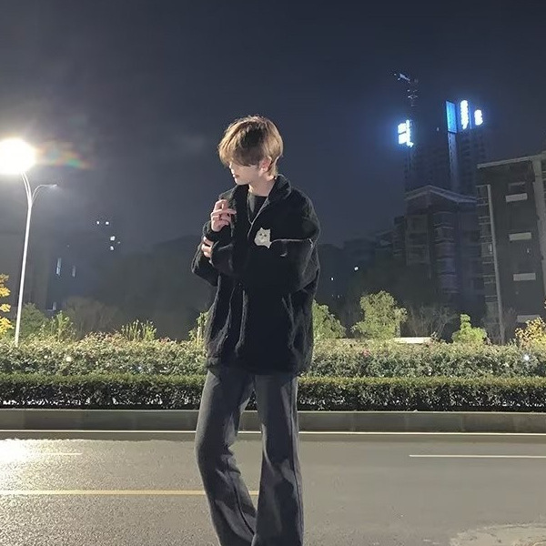 2024 Spring and Autumn Trendy Brand Retro Blue Harlan Jeans Pantalones casuales de pierna ancha pequeños y cónicos sueltos de todo fósforo para hombres