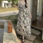 法式v领宽松碎花连衣裙