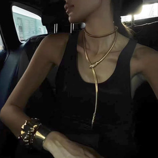 Multi -purpose metal snake -shaped waist chain bracelet bracelets Popular forest with the same models of heavy workers snake head micro -elastic belt