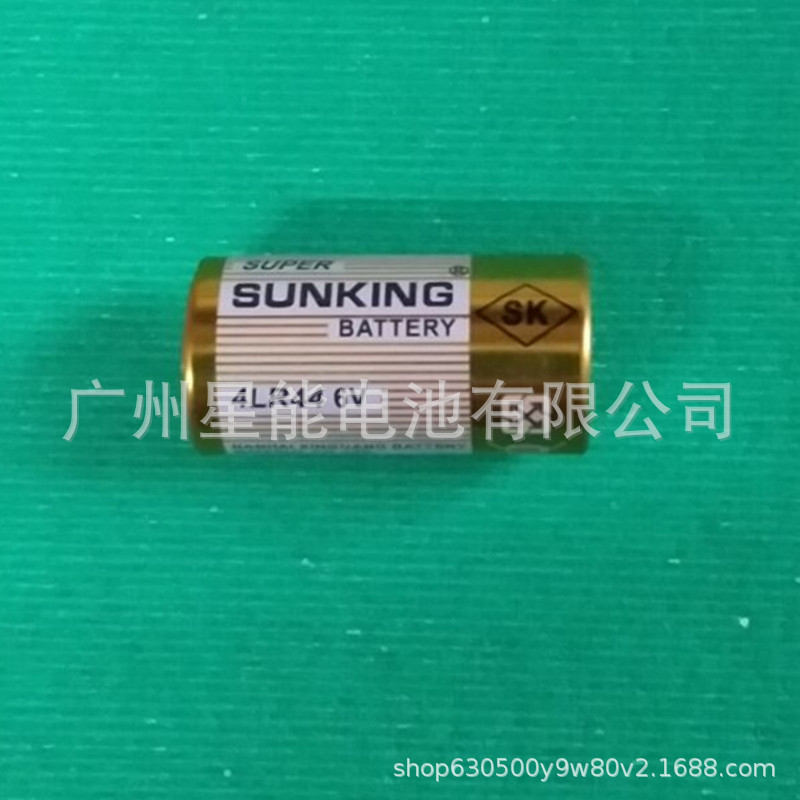 国产Sumcom新光4LR44纽扣电池6V工业装适用玩具计算器电子产品
