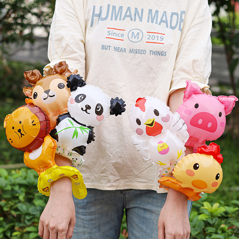 Globos de muñeca para niños, arreglos festivos para estudiantes, bolas de película de aluminio, jardín de infantes, puesto del día del niño, pequeños regalos al por mayor