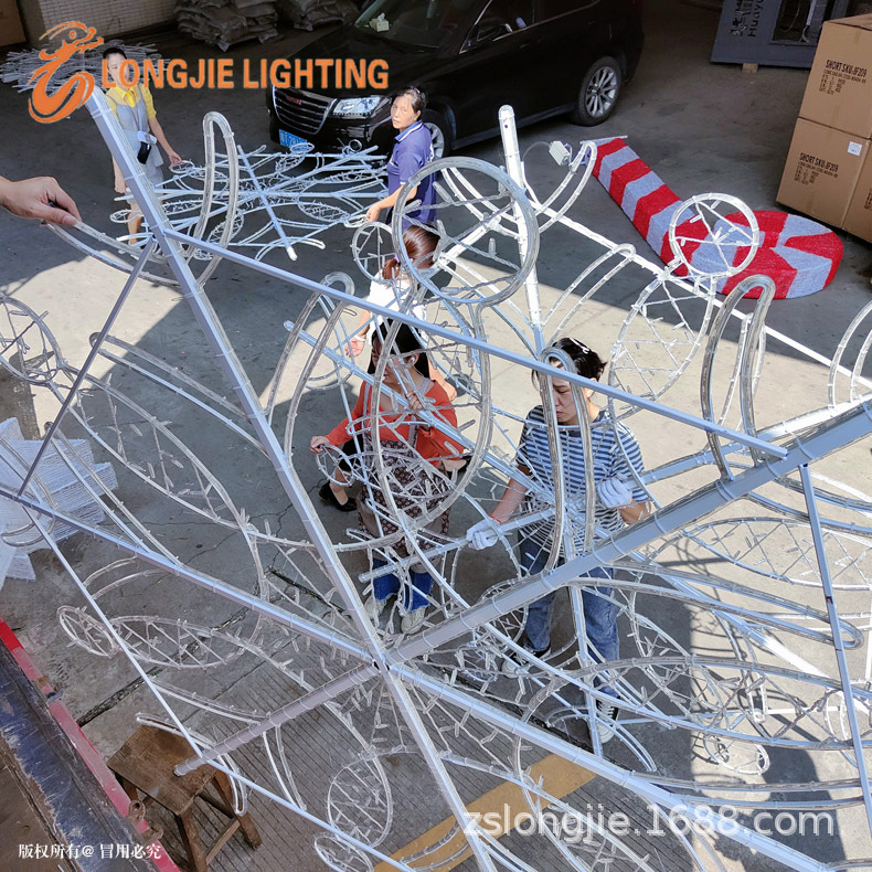 ֱ��2.4�� 2Dƽ��ѩ��ͼ���� ѩ��ƽ��ͼ����ѩ��