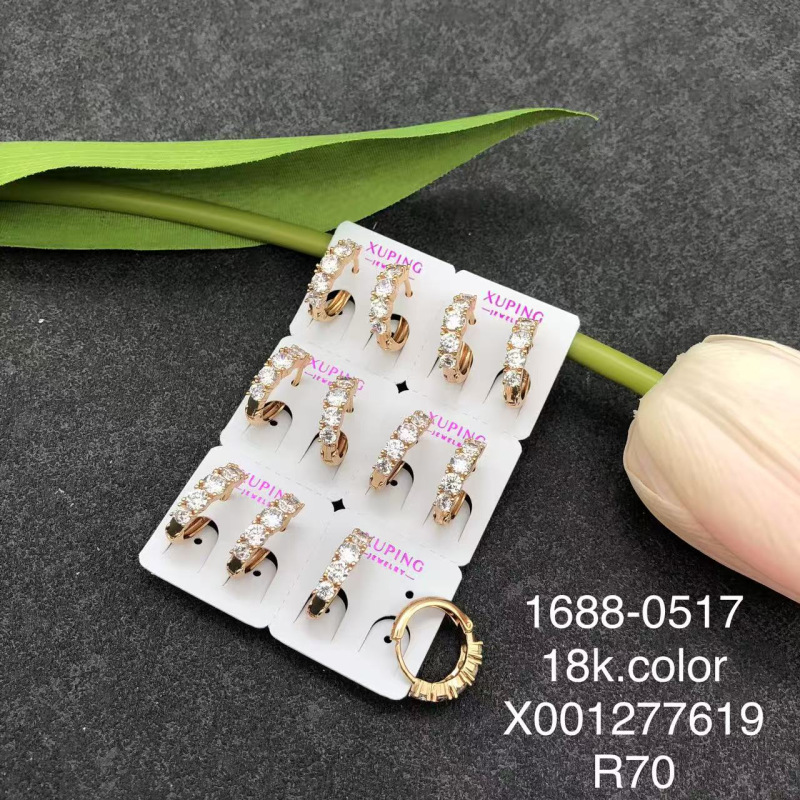 Joyería Xuping, Aleación con Baño Electrolítico en Color Oro de 18k, Pendientes con Circonitas Multicolores, Estilo Europeo y Americano, Clips para Orejas, Accesorios Versátiles y Modernos para Orejas, Venta al por Mayor