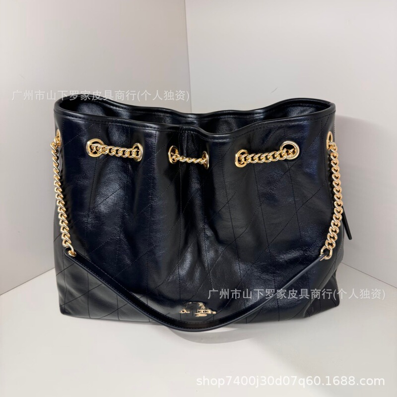 New Kuo Brand 2025 New C Brand Evelyn Underarm Bag Lucky Bag Garbage Bag Chain Bag Single Shoulder Commuter Bag New Kuo Brand 2025 New C Brand Evelyn Underarm Bag Lucky Bag Garbage Bag Chain Bag Single Shoulder Commuter Bag