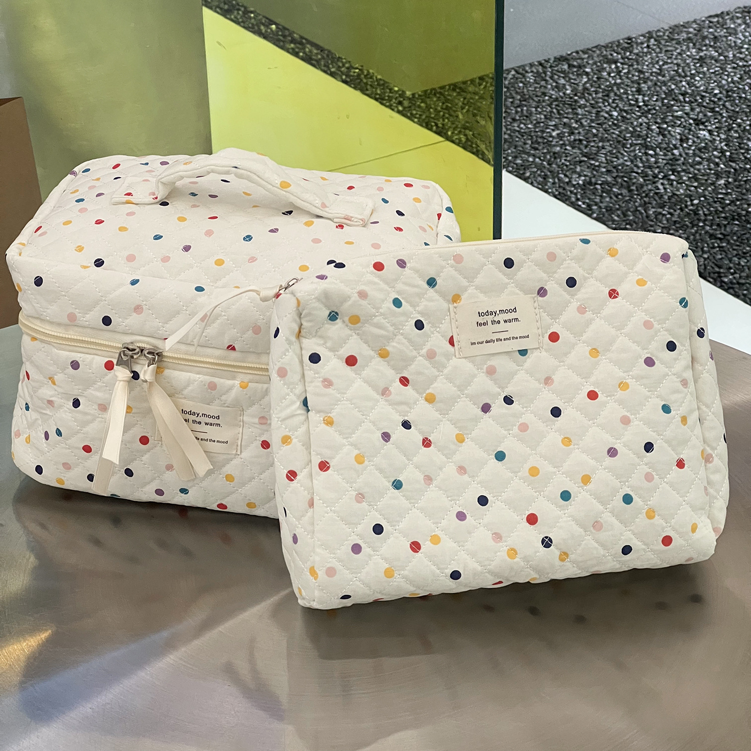 Colorido lunares bolsa de cosméticos bolsa de almacenamiento de algodón estudiante femenino Portátil Bolsa de embrague de gran capacidad bolsa de viaje acolchada