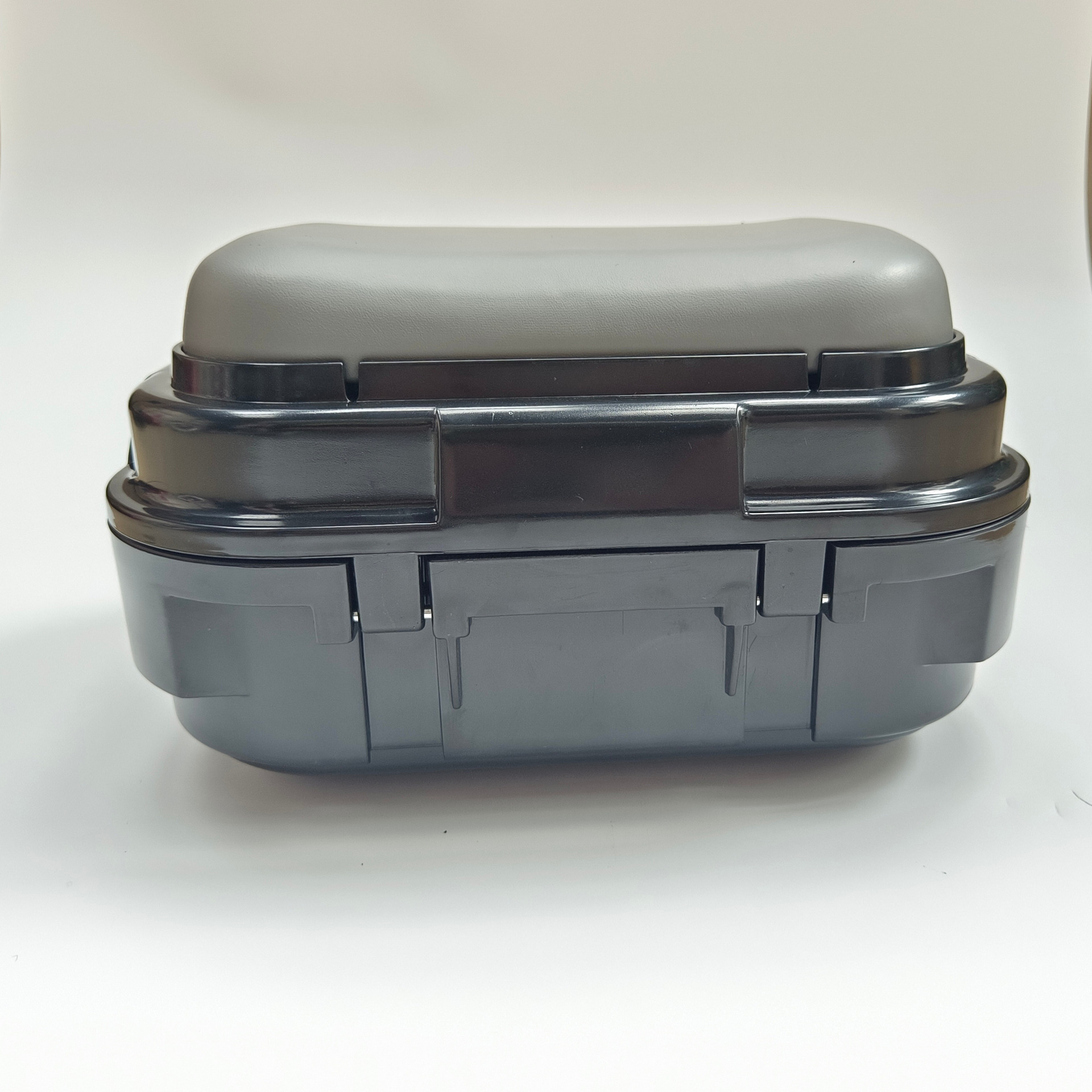 Mavericks electric car tail box storage box can carry people seat cushion simple bicycle scooter trunk can sit people