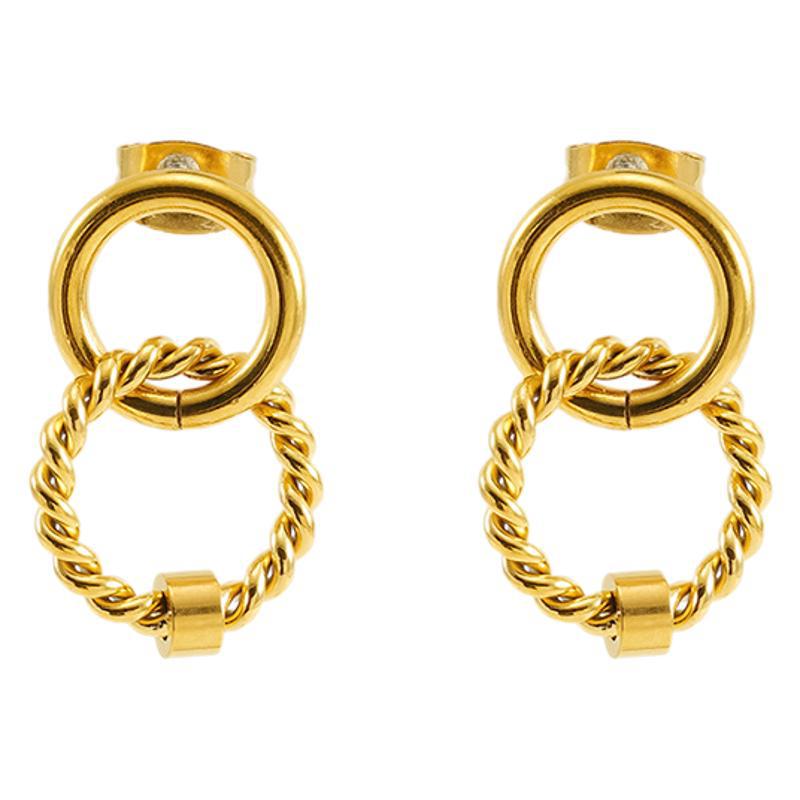 Pendientes de oro de 18k estilo INS Pendientes de anillo de tamaño de acero inoxidable Pendientes de acero de titanio entrelazados de anillo femenino Pendientes de acero femenino