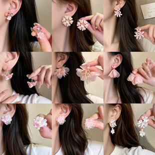 �����¿������С���OӋ���h�r�аٴ���p�ݸ߼��К��|���Ů