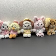 三丽鸥猫咪联名美乐蒂小白狗变装大耳狗挂件毛绒公仔女生背包挂饰