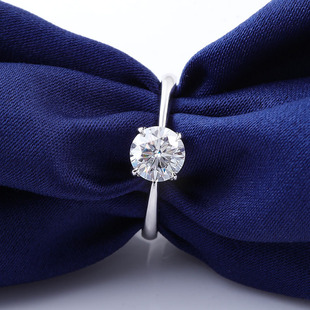 18K White Gold Proposal Diamond Ring for Women, Fashionable Classic Four-Claw 1.5 Carat Cultured Diamond Ring, Customized D Color Jewelry