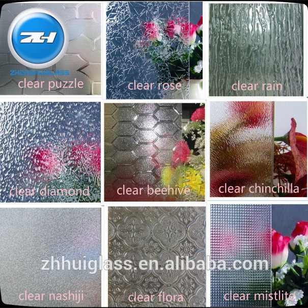 供应彩色钢化压延满洲窗海棠花压花玻璃 彩色琉璃教堂屏风样品区