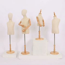 模特;服装陈列架;其它服装展示