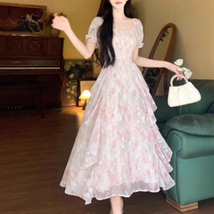 初恋のフランスの方襟のロマンチックな花のシフォンのワンピースの女性の夏の大きいサイズの気質は腰を収めてやせているアンドロメダのロングスカートを現します。