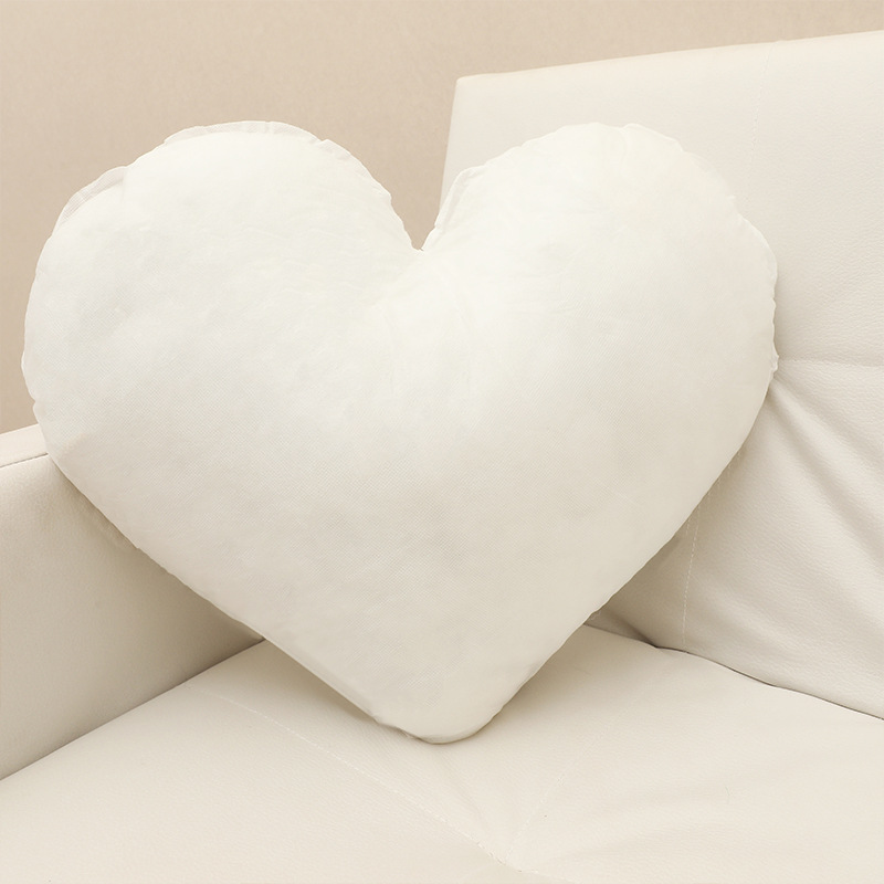 Almohada en forma de corazón