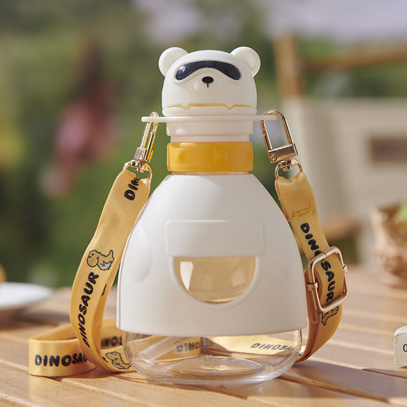 Beber taza de dibujos animados taza de paja tritan material bebé beber gran vientre taza niños beber taza estudiante al por mayor