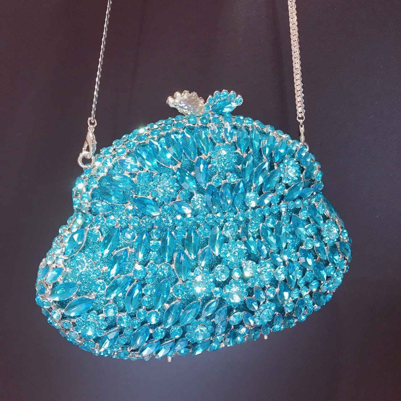 * Bolsas de cena de diamantes transfronterizas bolsas de maquillaje azules bolsas de diamantes llenas de bolsas de mano bolsas de diamantes de diamantes de mujeres paquetes de cena