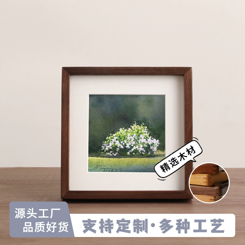 Custom-made solid wood photo frame, square, with mortise and tenon joints, rounded corners, suitable for mounting traditional Chinese paintings, wall-mounted decorative piece, washable photo frame Custom-made solid wood photo frame, square, with mortise and tenon joints, rounded corners, suitable for mounting traditional Chinese paintings, wall-mounted decorative piece, washable photo frame