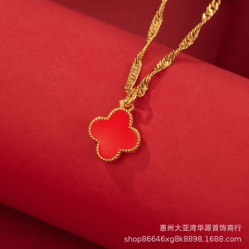 capacious classic necklace