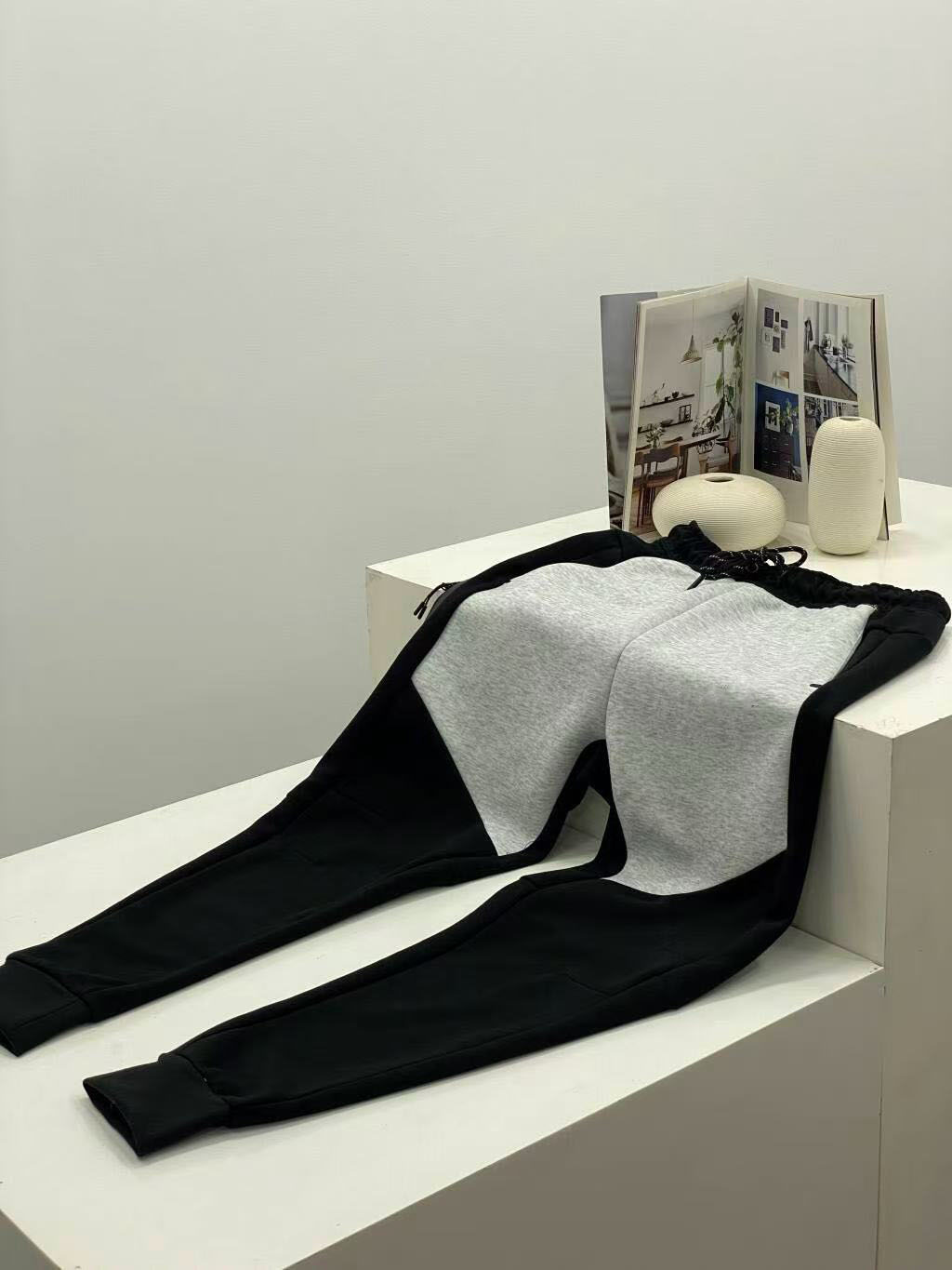 0950 traje de primavera y otoño para hombre 320g abrigo deportivo a prueba de viento de algodón pesado tejido suelto traje de pantalón de entrenamiento casual