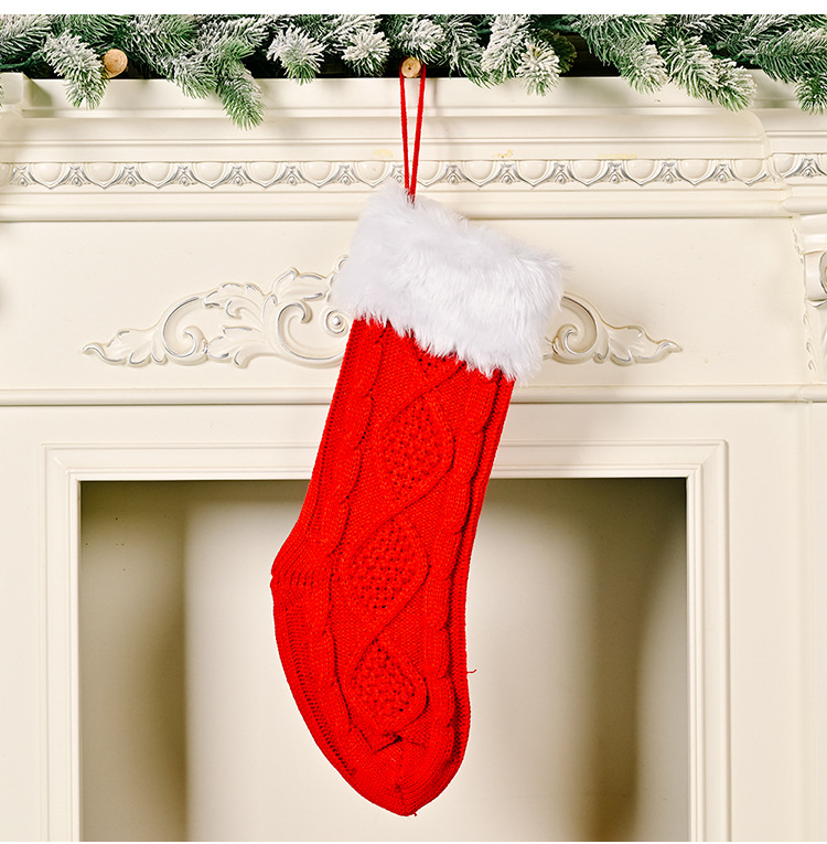 Wholesale Christmas White Raw Edge Knitted Socks Decoration Nihaojewelry display picture 3