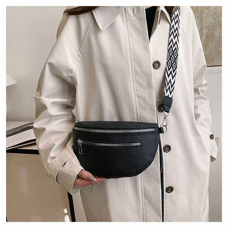 Women's Streetwear Solid Color Pu Leather Waist Bags display picture 25