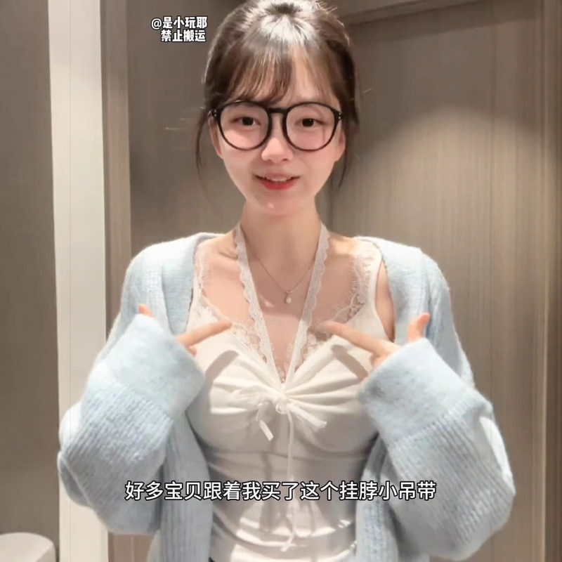 plus size Pure Desire Style Lace Stitching Square Neck T-Shirt Women's Autumn and Winter chubby girl Base Hanging Neck Camisole Top plus size Pure Desire Style Lace Stitching Square Neck T-Shirt Women's Autumn and Winter chubby girl Base Hanging Neck Camisole Top