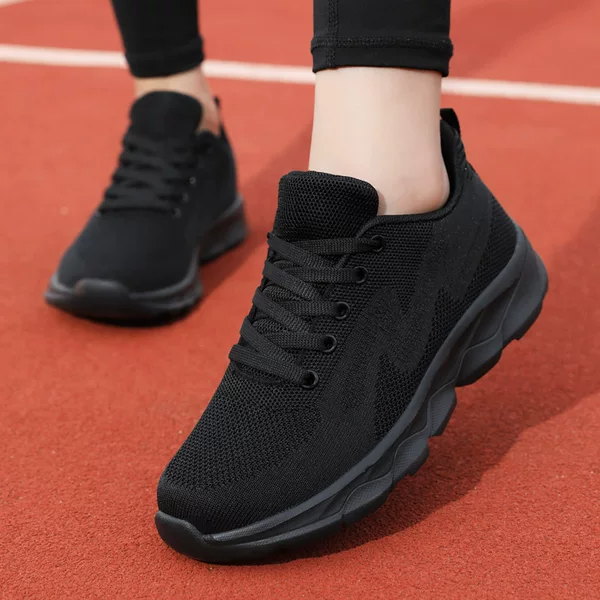 Black Non-slip Women's Shoes Non-slip Light Running sneaker Breathable Casual Travel Shoes Comfortable Work Shoes