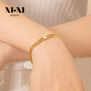 �W���羳������ʯ��朴�朗lˮ���䓲���ɫ��ƽ朰ٴ����Ů