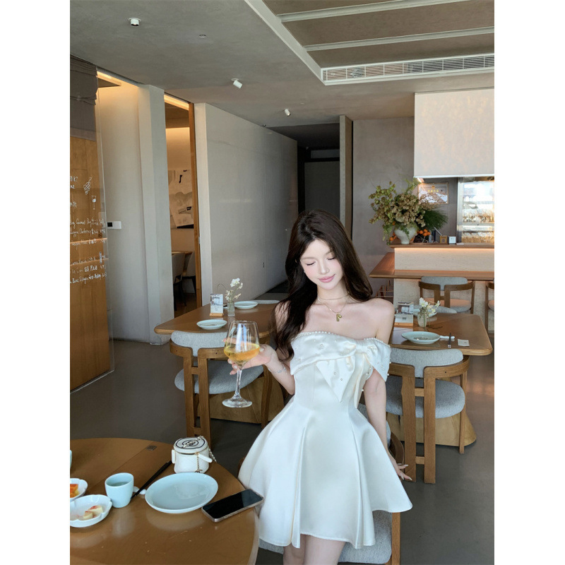 Xin Keda Light Luxury Style Heavy Pearl Embellished Off-Shoulder Dress for Women, High-End Birthday Party Gown