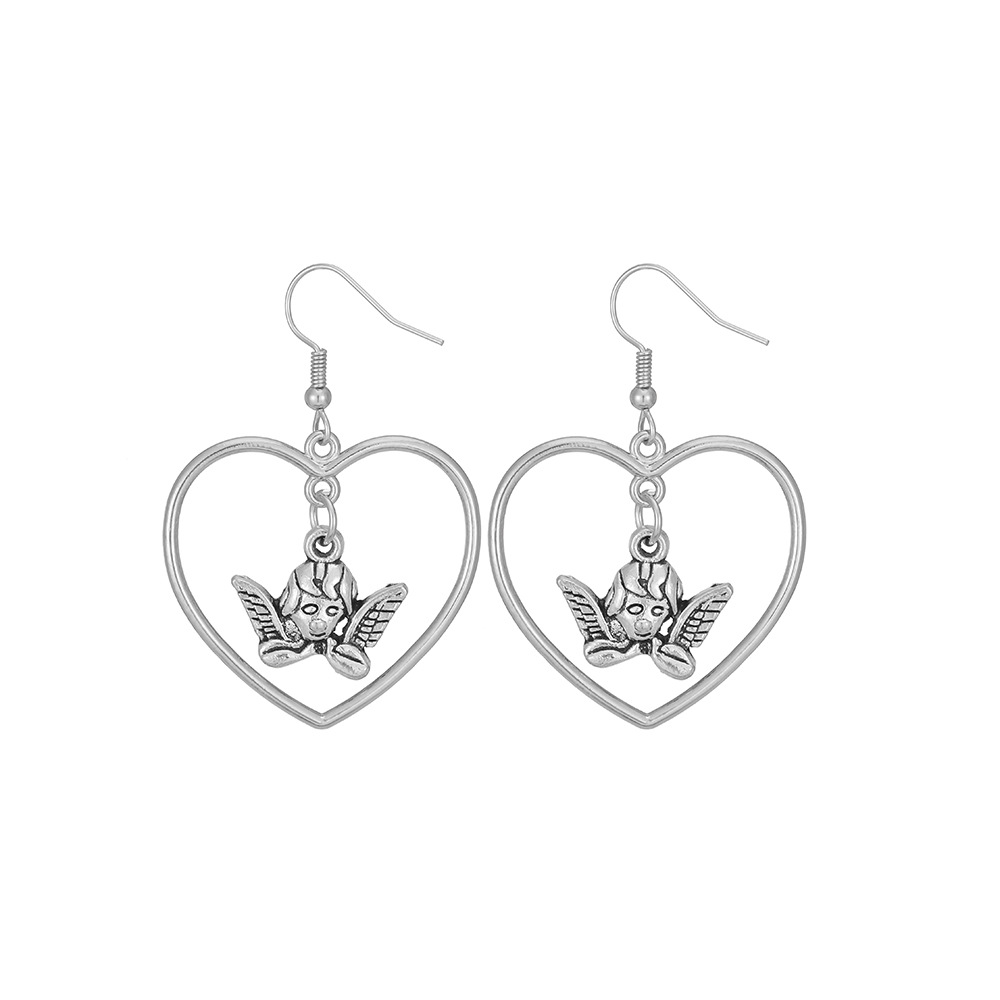 Retro Heart Plating Alloy No Inlaid Earrings display picture 15