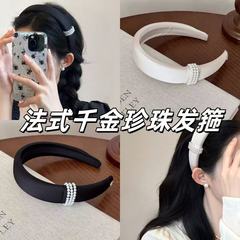 Xu Meidazzling Xu Yan Zhao Lusiと同じスタイルの女性用ブラックパールヘッドバンド、ハイエンドの軽い高級ヘッドバンド、ハイクルーティップ、西洋スタイル