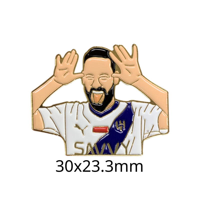 Fabricante personalizado Champions League World Cup Football Super Star Metal Insignia Imagen de dibujos animados Etiqueta del teléfono móvil Insignia Regalo